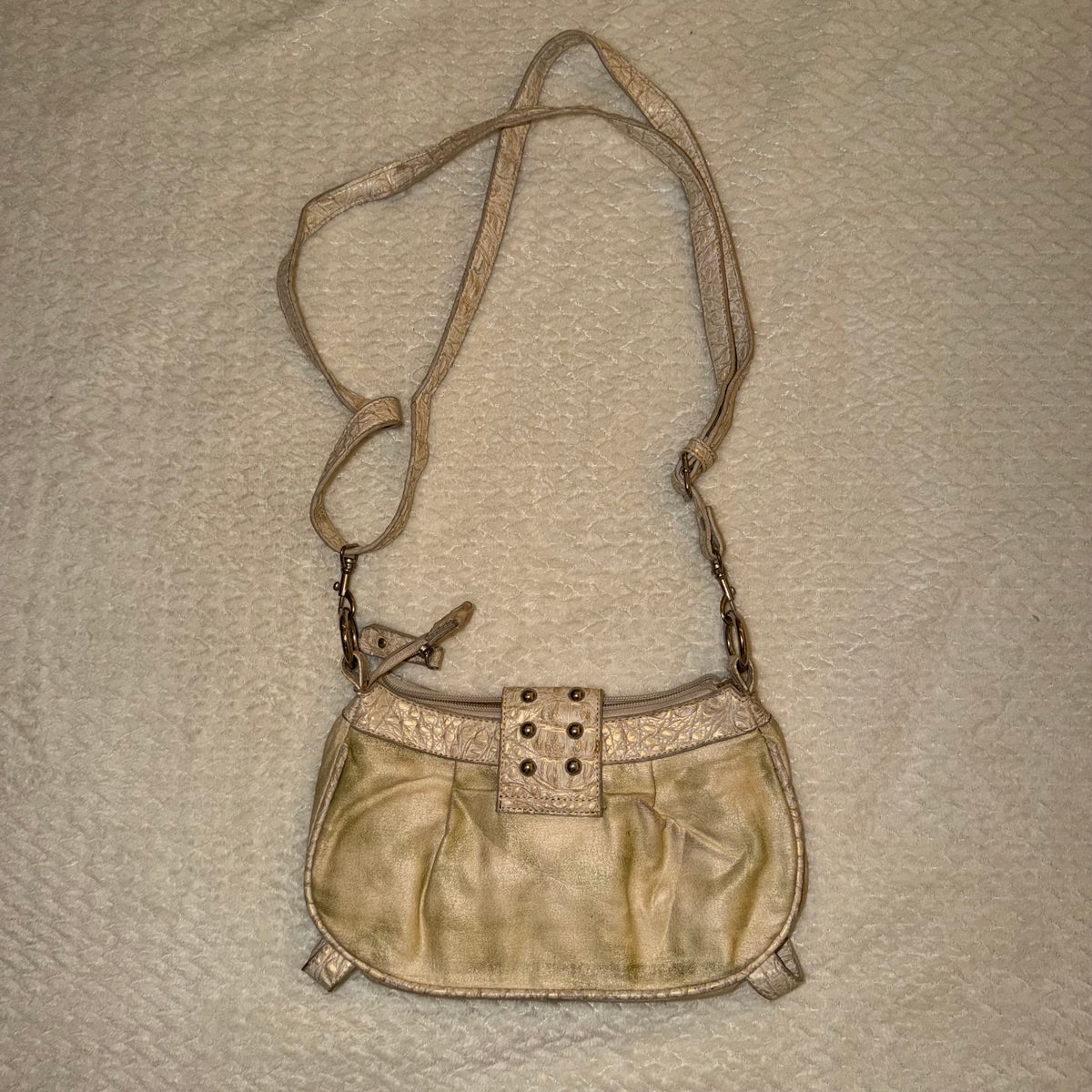 Beige bag with cross