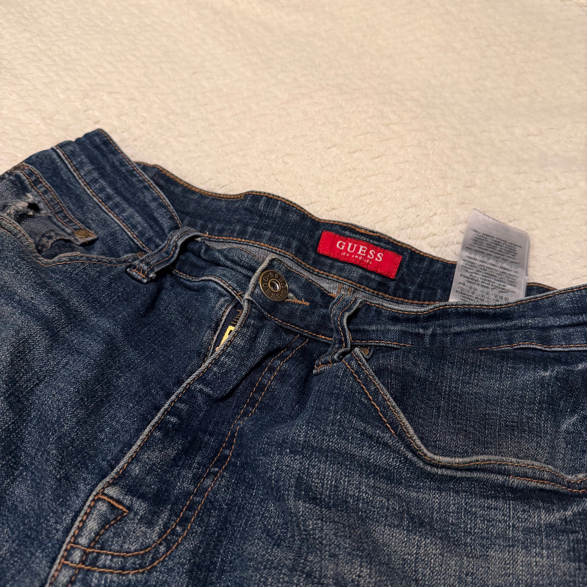 Guess Campri - Size M
