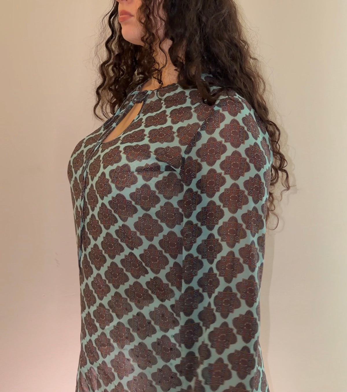 Blue ornament blouse - Size S/M