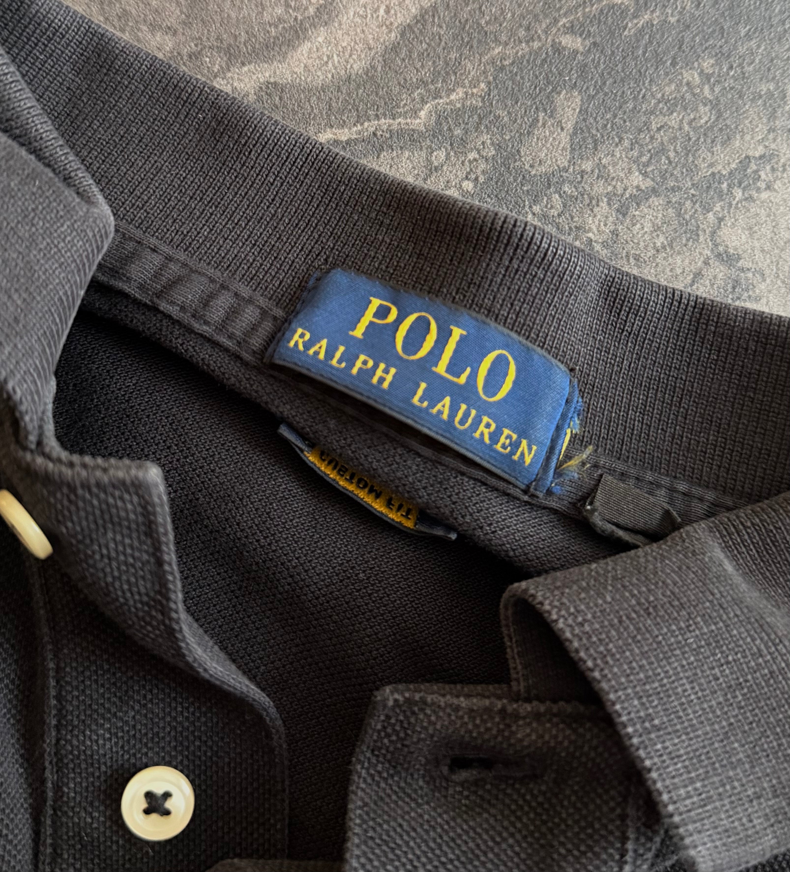 Ralph Lauren black polo - Size M